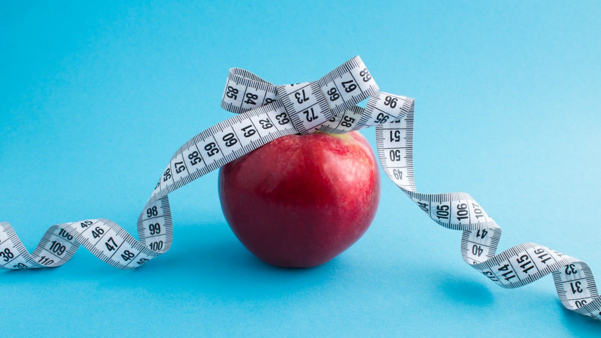 Accelerare il metabolismo: uno dei poteri della mela.